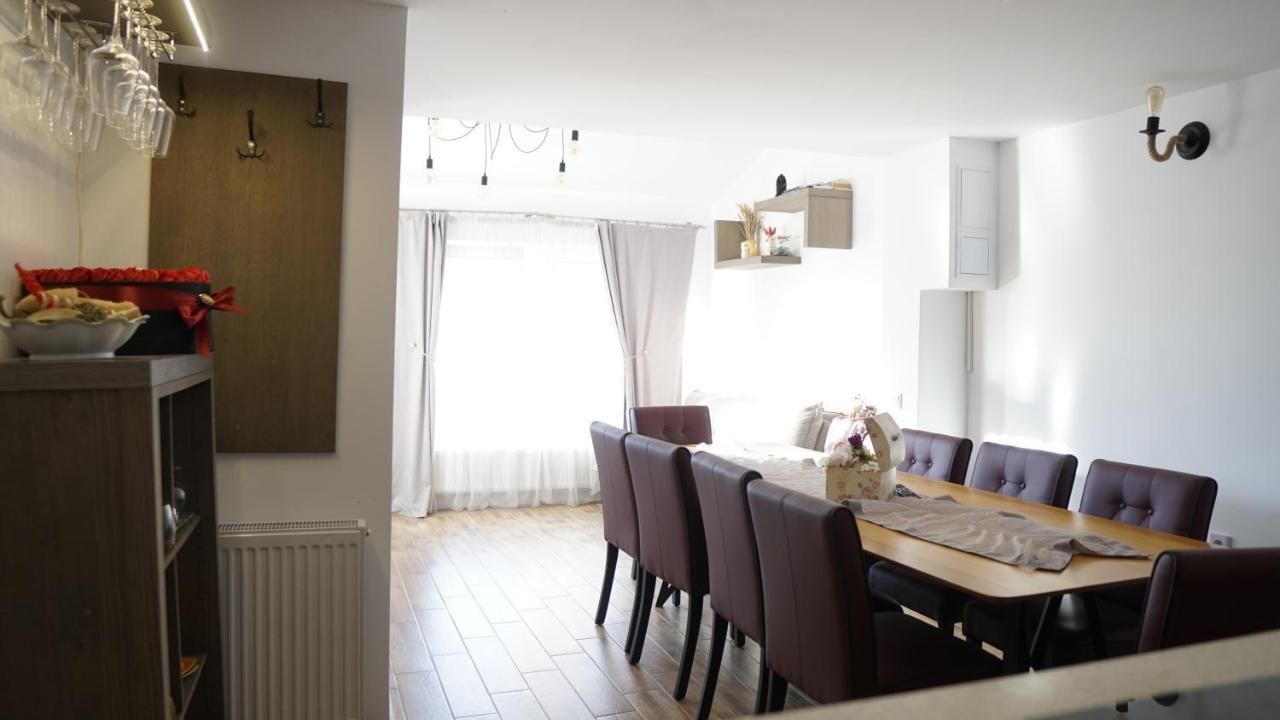Casa Cu Fantana Villa Borlesti Buitenkant foto